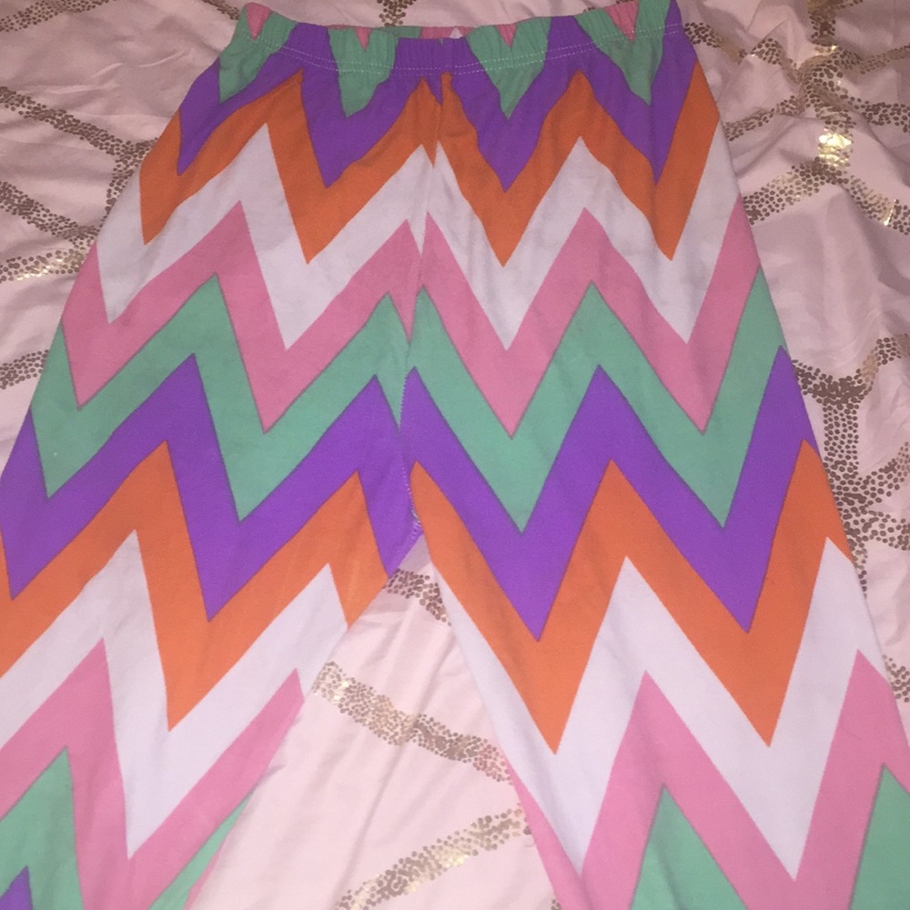 Multi color pattern leggings